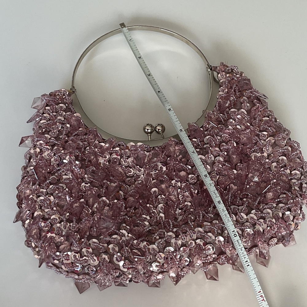 Elegant Pink Beaded Handbag - Picture 7 of 8